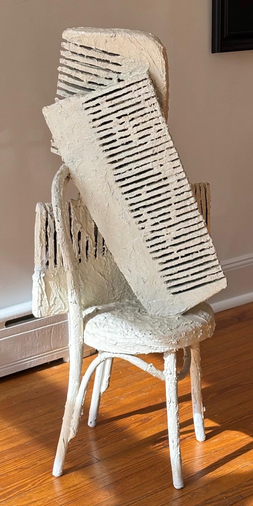 Shimon Okshteyn: Broken Comb, 2018